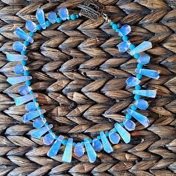 Opalite Bead Choker - Picture 2 of 7